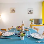 Jamaic By Interhome * לה גרנד מוט